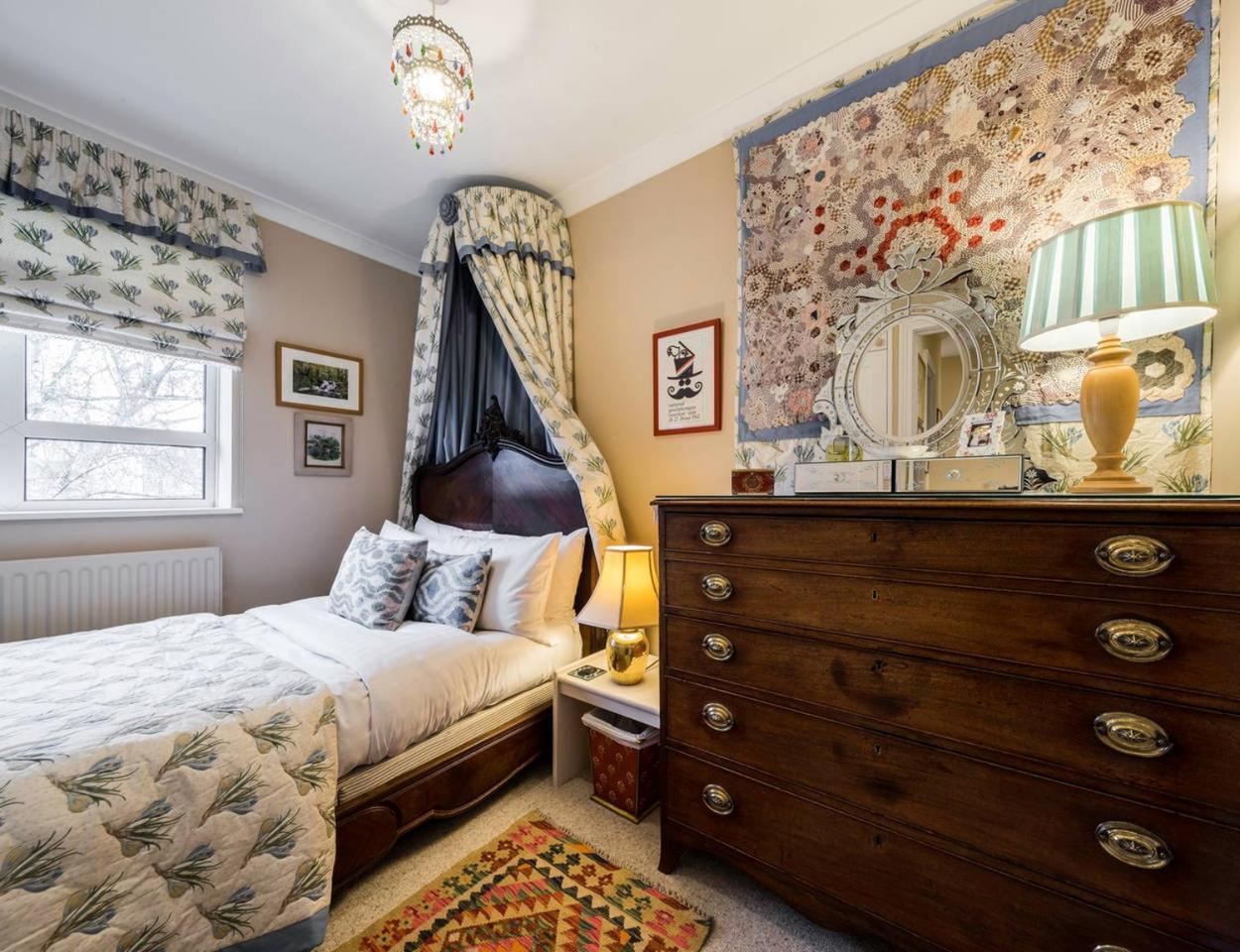 3 Bedroom Apartment On Portobello Road In Notting Hill 伦敦 外观 照片
